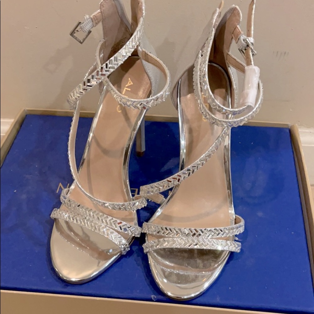 Aldo comfy sparkling heels